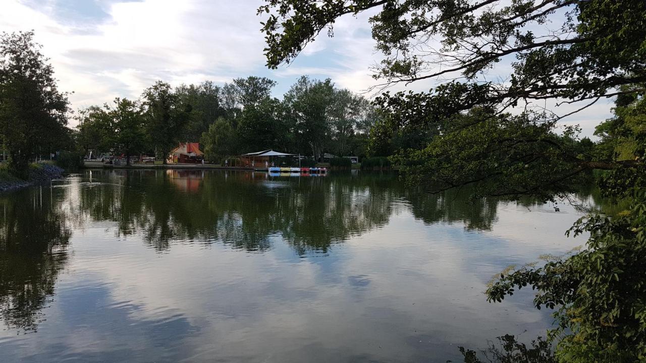 Zafir Sziget Apartman Sárvár 외부 사진
